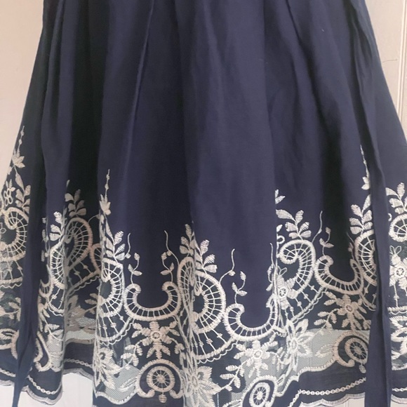 Rue 21 Super cute fluffy mini dress, junior size 7. A line with liner bu… - Picture 3 of 5